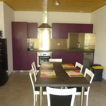 Maison Les Lilas Дом отдыха *